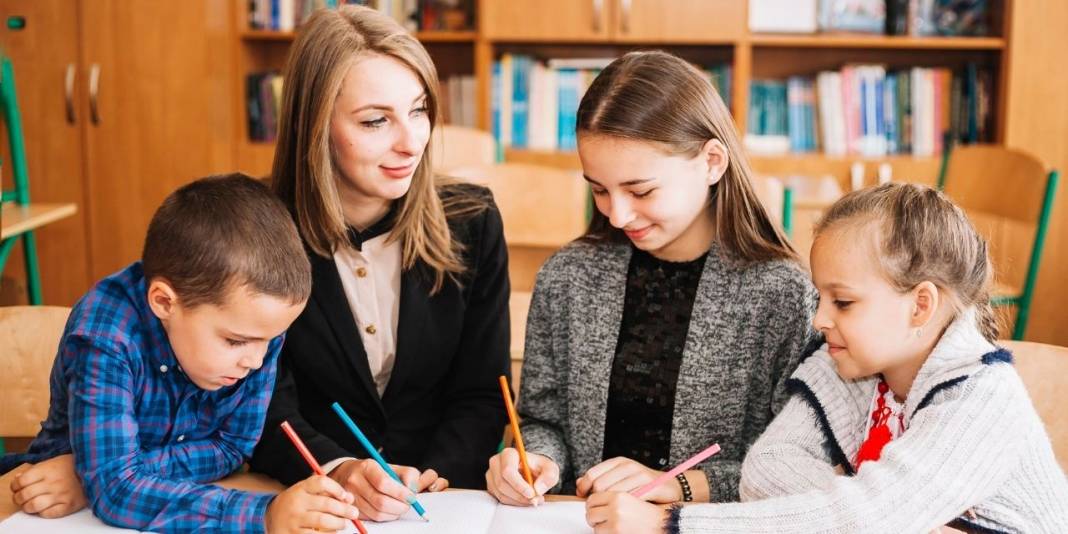 Ekim ayı itibariyle başlıyor: MEB öğretmenleri 1 yıllık izin hakkını kullanacak! 2