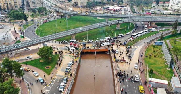 Sel felaketinde can kaybı 15'e yükseldi, 4 kişi aranıyor